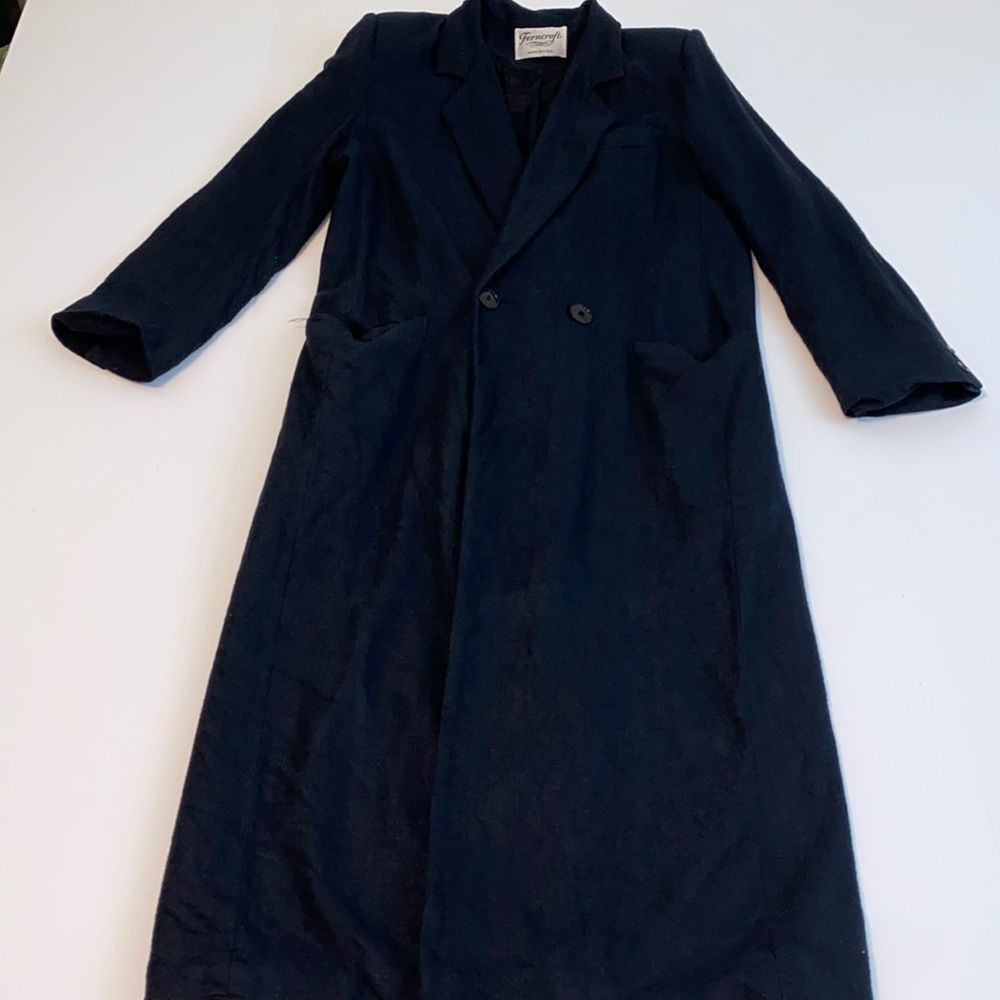 Vintage Ferncroft trenchcoat